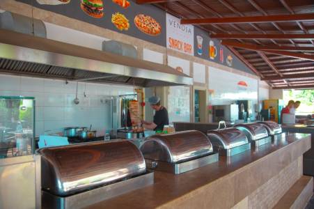 VENOSA BEACH RESORT AND SPA Restaurants